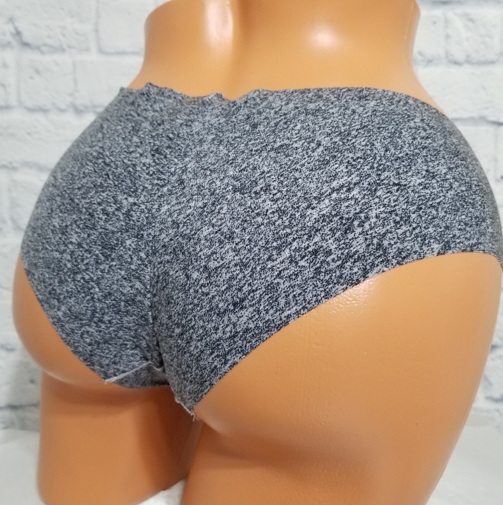PINK Victoria's Secret Grey Seamless Cheekster Panty New XL